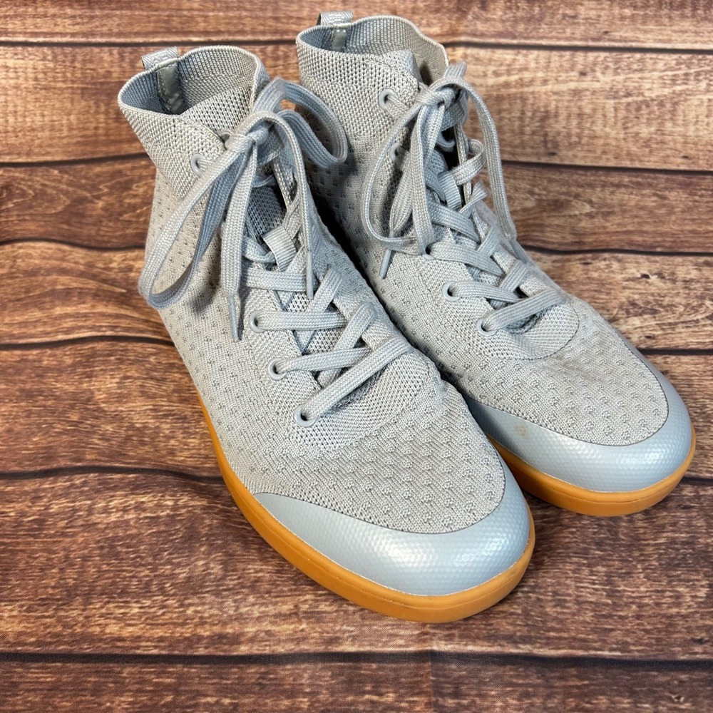 SUAVS The Legacy High Top Knit Sneakers Grey Gum Sole Womens 9 Mens 7